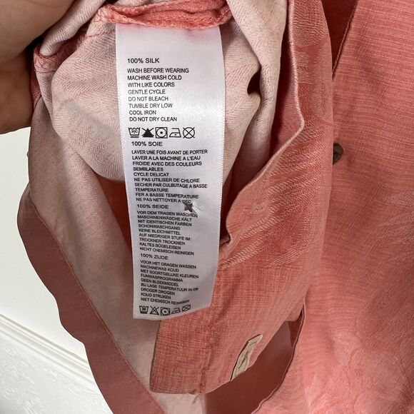 Tommy‎ Bahama Men’s 100% Silk Hawaiian Flower Shirt Size Large - Picture 4 of 11